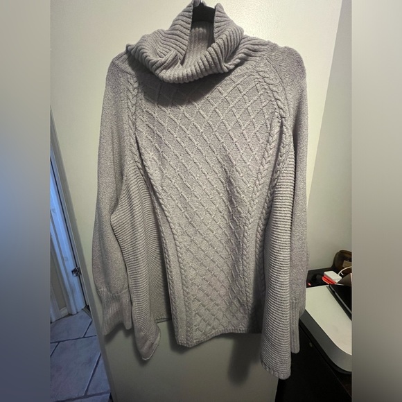 DC Jeans Sweaters - Size 4X DC Jeans Lilac Sweater